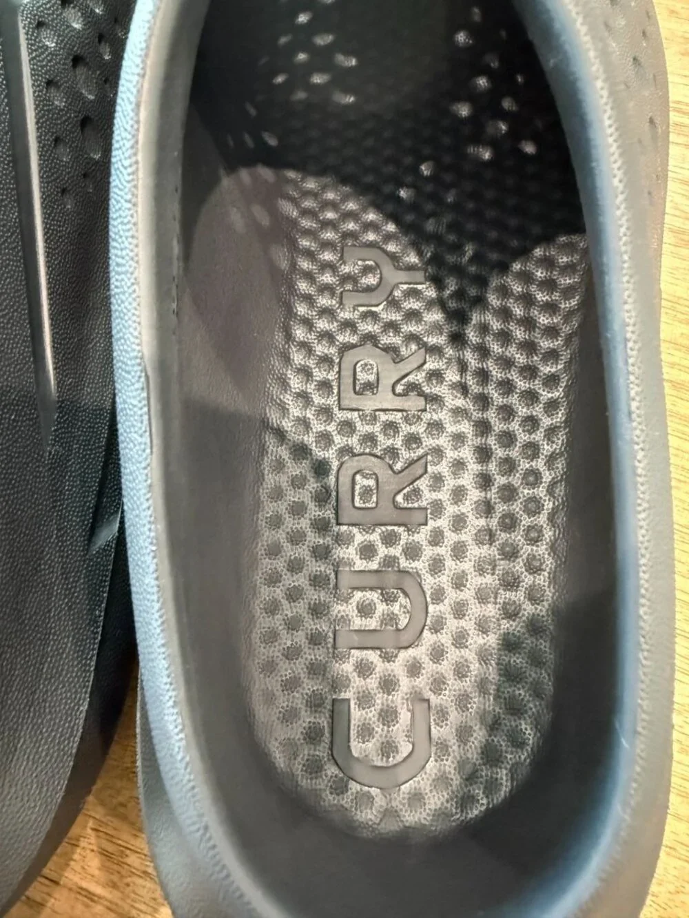 Under Armour Curry Brand Foam Clogs / Slides – Men's Size 7